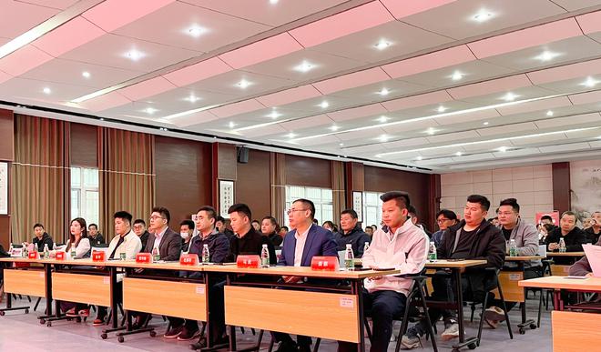 电商发展方面新闻 2023中国家具电商产业发展峰会在徐州成功举办